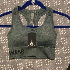 Sports bra